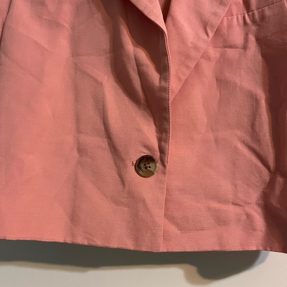 Maison d’ Amélie cropped peach blazer.  U.S. size small. - Picture 4 of 6